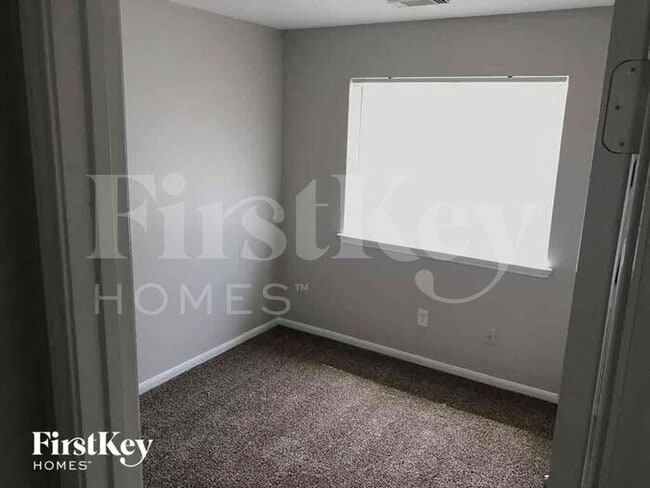 Building Photo - 17919 Greenbriar Park Dr