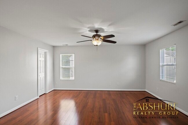 Building Photo - 3704 Hinton Grove Pl