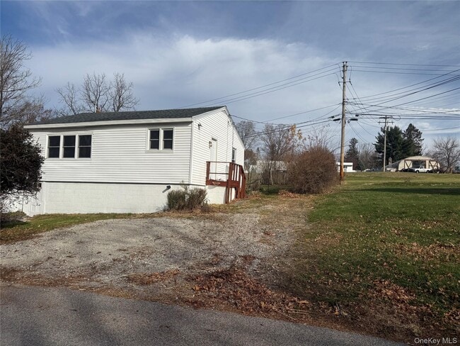 Building Photo - 3 Kavalec Ln