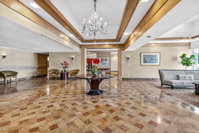 Building Photo - 16445 Collins Ave