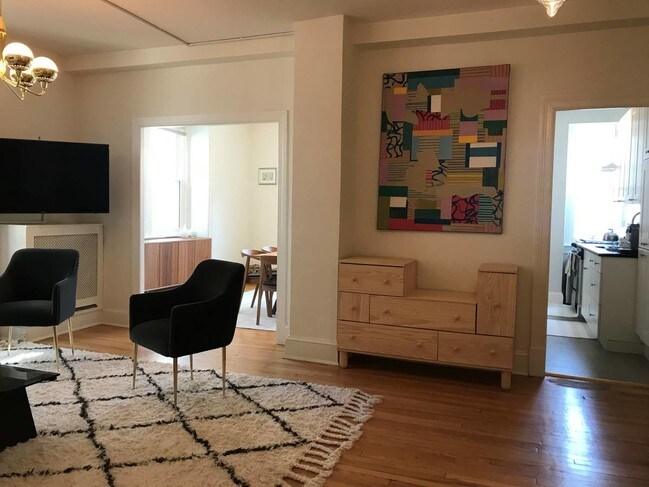 Building Photo - 1901 Columbia Rd NW