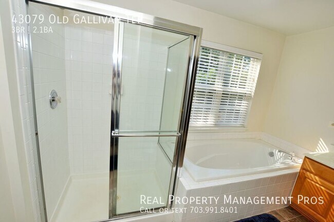 Building Photo - 43079 Old Gallivan Terrace