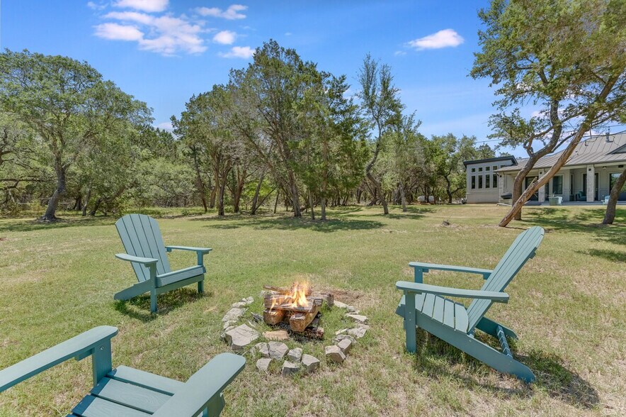 Building Photo - 12715 Trail Driver