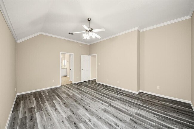 Building Photo - 22035 Emerald Run Ln