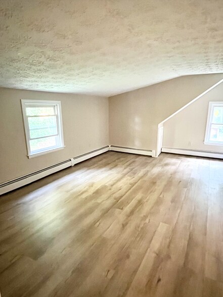 Bedroom - 360 Pleasant Valley Rd