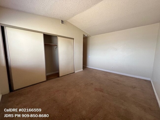 Building Photo - Lancaster 4 Bedroom Home