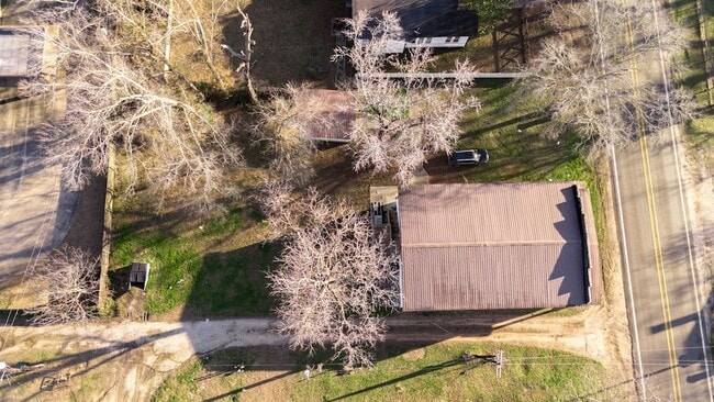 Building Photo - 411 Kaufman St