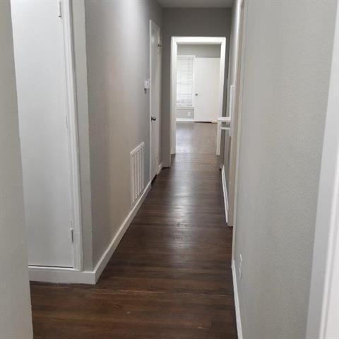 Building Photo - 2722 Wynnewood Dr