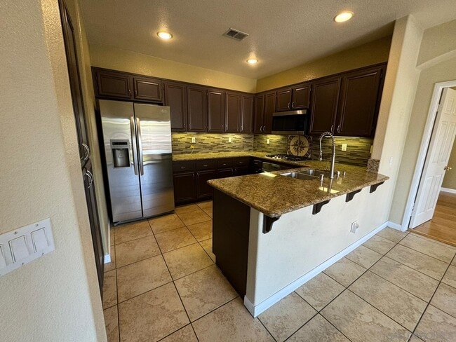 Building Photo - 1367 Caminito Capistrano
