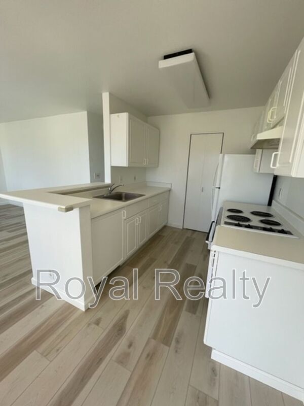 Building Photo - 94-586 Lumiauau Street #N203