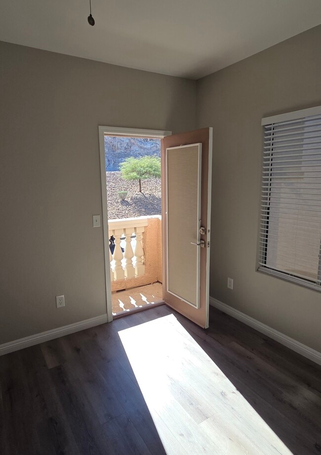 Building Photo - 658 Integrity Point Ave