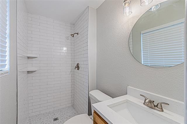 Building Photo - 1205 Navaho St