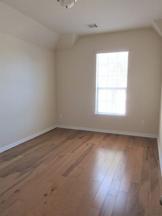 Building Photo - Four Bedroom Home in Round Rock - Paloma Lake