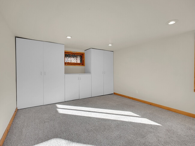 Building Photo - 30100 Fir Dr