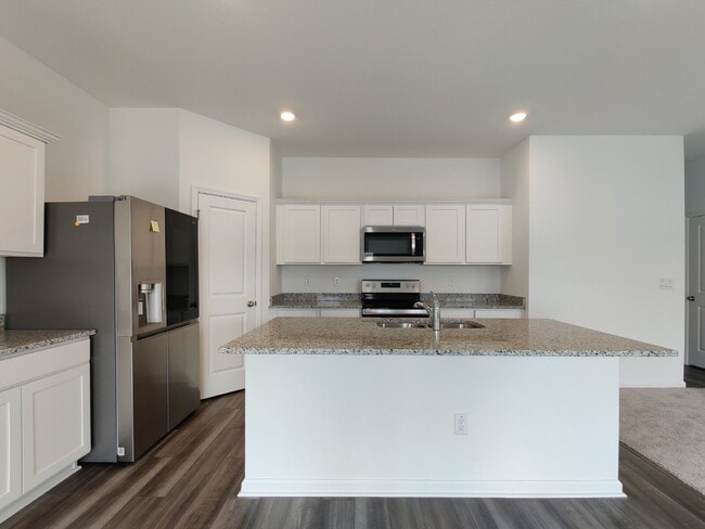 Building Photo - 35522 Shade Fern Ln