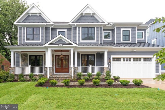 Building Photo - 5615 McLean Dr
