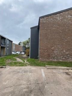 Building Photo - 8034 Antoine Dr