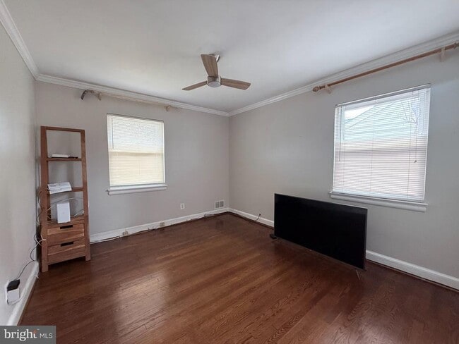 Building Photo - 9709 Saxony Rd