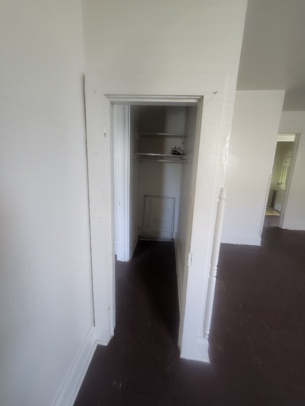 Building Photo - 816 W William St