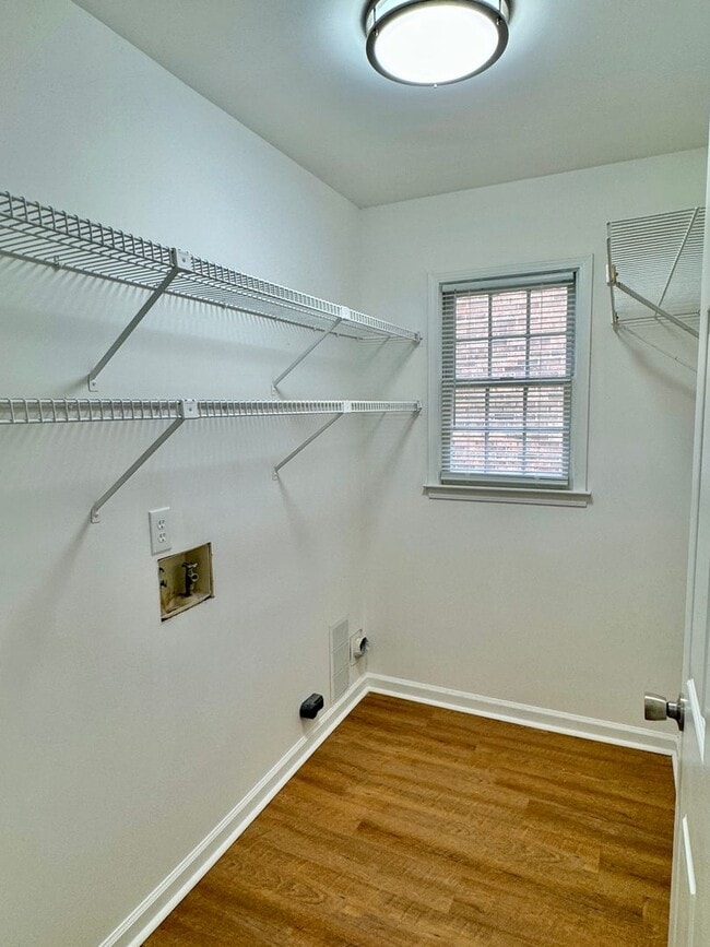 Building Photo - 3-Bedroom patio home with so much to love!