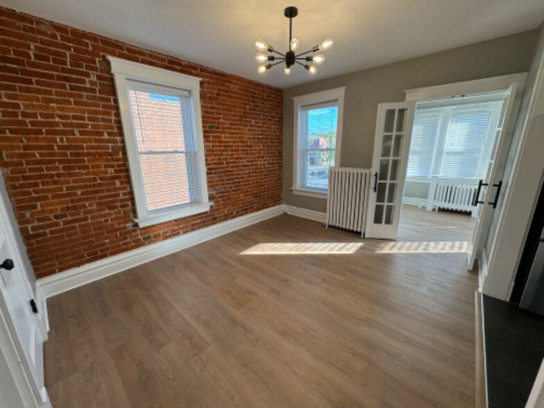 Building Photo - 4916 Nottingham Ave