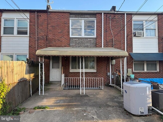 Building Photo - 8050 Lansdale Rd