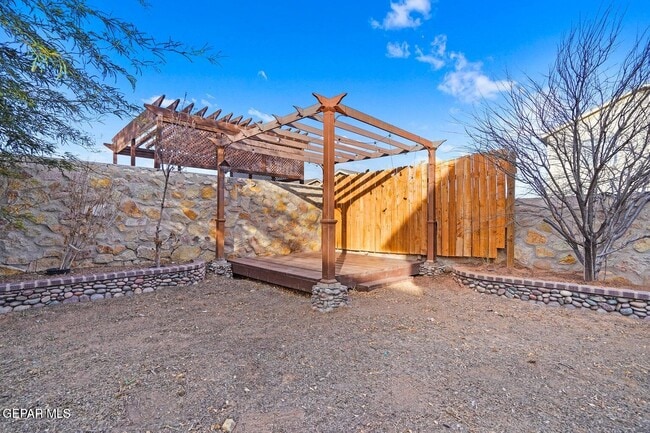 Building Photo - 7045 Eagle Nest Ct