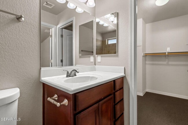Building Photo - 14645 Spanish Point Dr