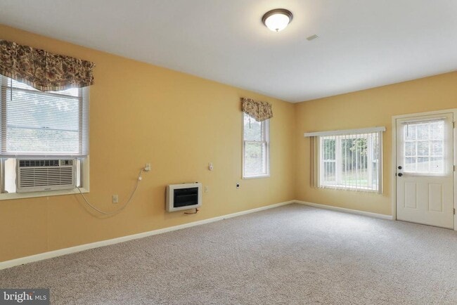 Building Photo - 56-A PROCTOR Ln