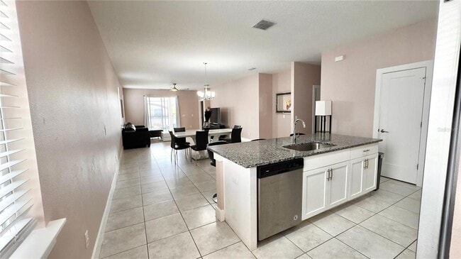 Building Photo - 1131 Arisha Dr