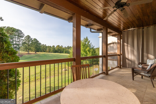 Building Photo - 401 Cuscowilla Dr