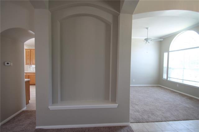 Building Photo - 1424 McKenzie Ct