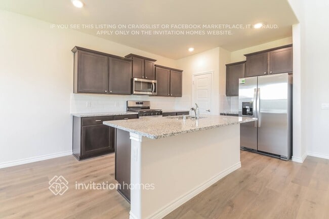 Building Photo - 7408 Alfriston Pl