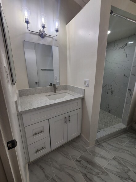 Bathroom - 6024 Baileya Ave