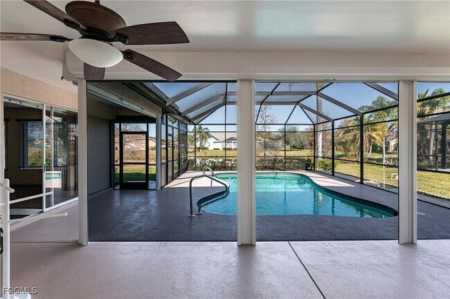 Building Photo - 8361 Trentwood Ct
