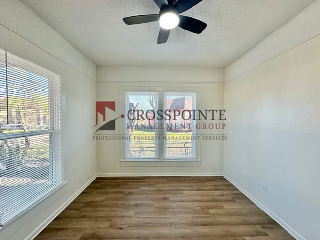 Building Photo - Coming Soon! Remodeled 1 Bedroom 1 Bath in the Heart of Tyler!