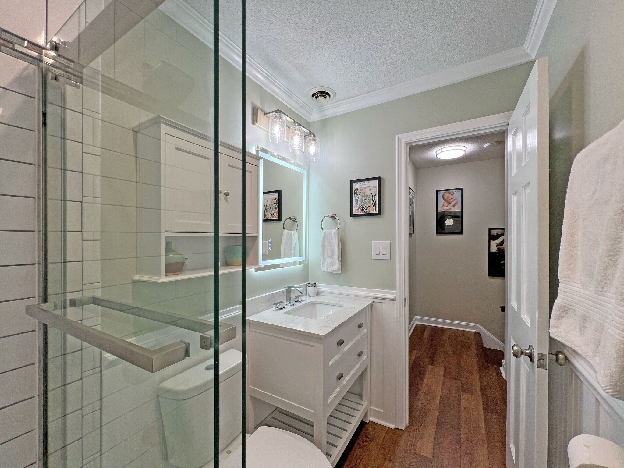 Well lit full bath w/powered LED mirror and anti-fog control, shampoo, conditioner & body wash dispe - 160 17th Street Pl NW