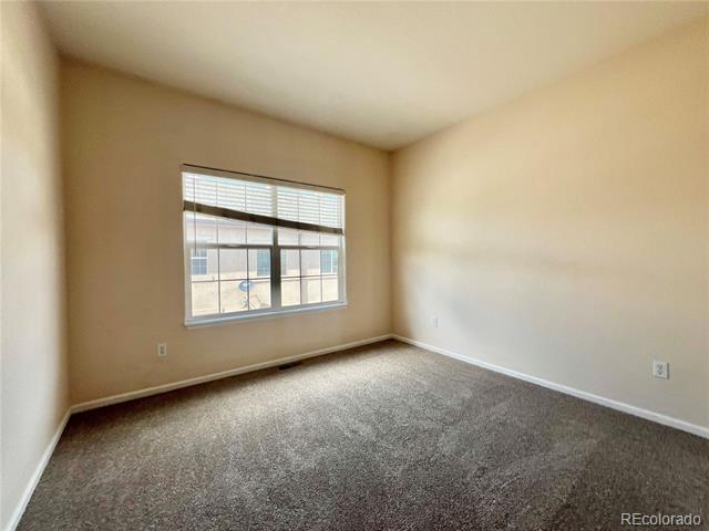 Building Photo - 1385 S Chambers Rd