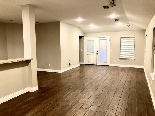 Building Photo - 6315 Canyon Rock Way