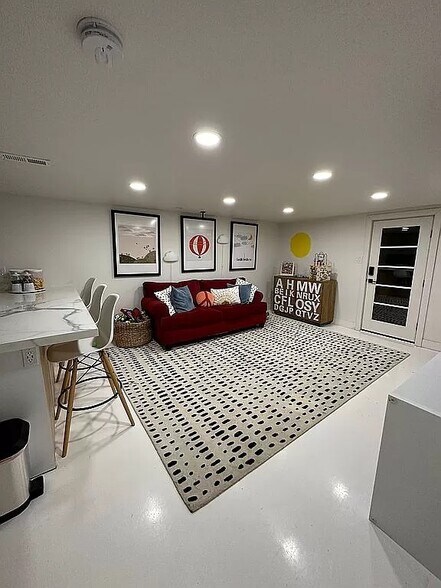 Living Room 1 - 2954 Apache Ln