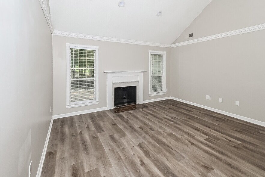 Building Photo - 6710 Tangleberry Cove