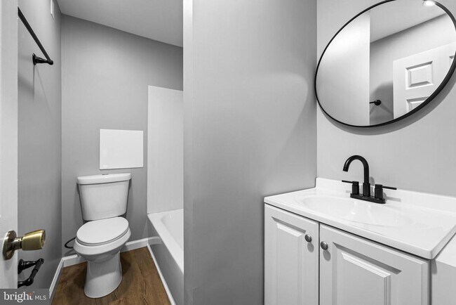 Building Photo - 1480 Seven Valleys Rd