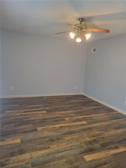 Building Photo - 3717 Leisure Ct