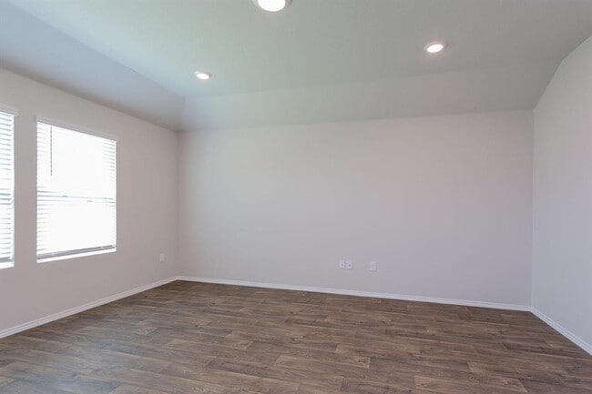 Building Photo - 6009 Ronee Leah Dr