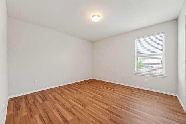 Building Photo - 1326 Seagler Pond Ln