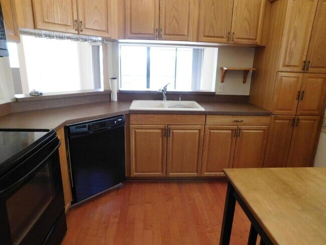 Building Photo - 21 Via de Casas Sur Via