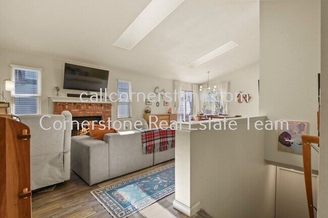 Building Photo - 8640 Boxelder Dr