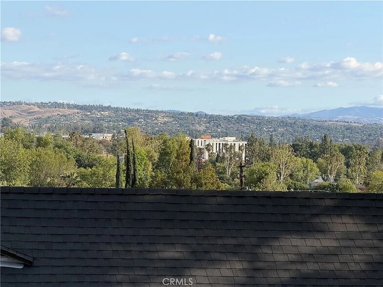 Building Photo - 755 Huston Dr