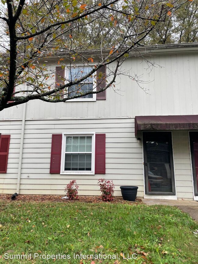 2 br, 1.5 bath House 2224 Yorkhills Driv... 2224 Yorkhills Dr