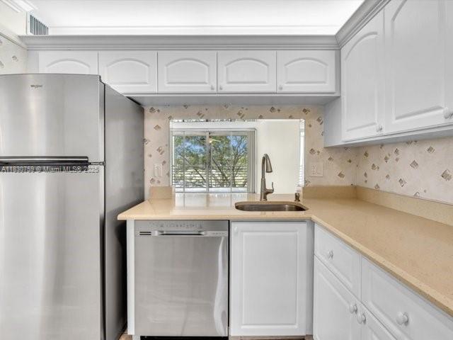 Building Photo - 9311 Orange Grove Dr